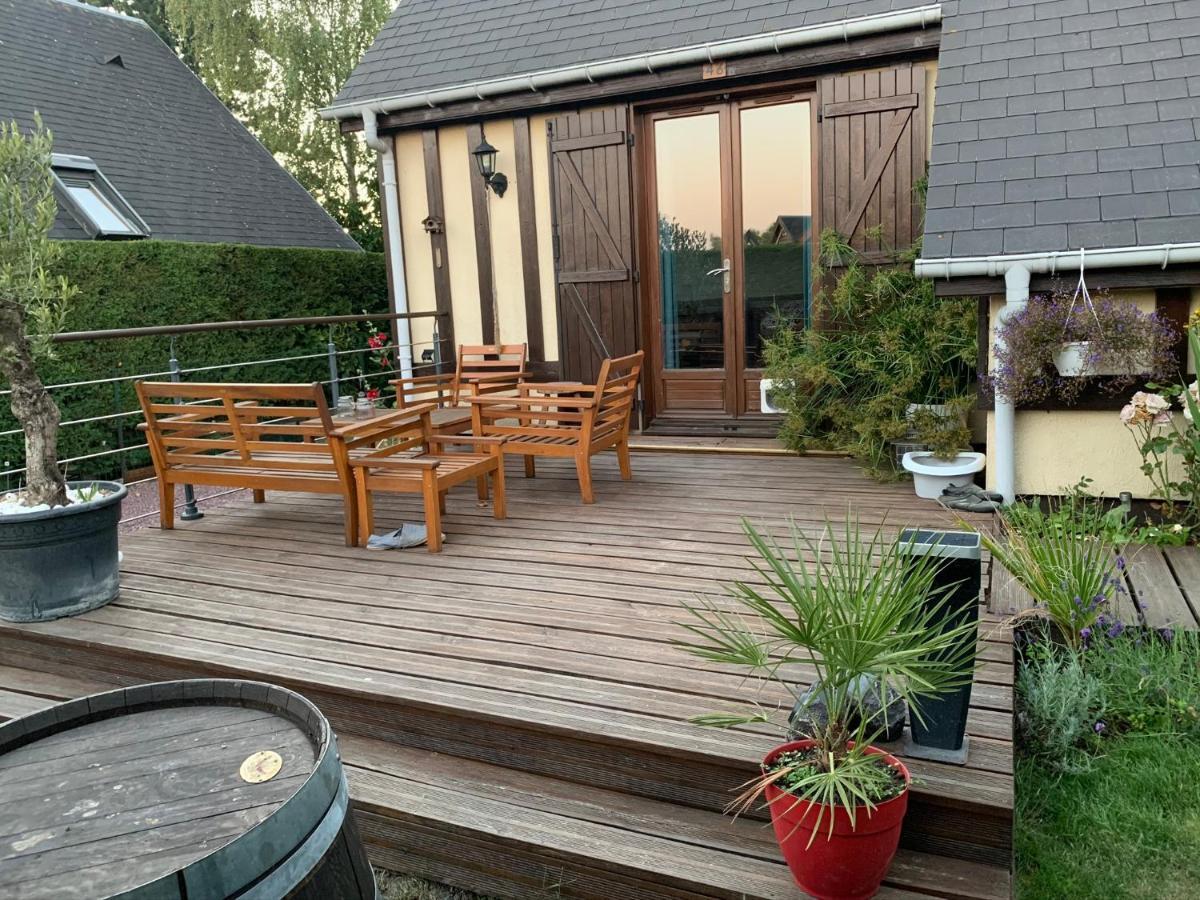 Le Chalet Normand Merville-Franceville-Plage Bagian luar foto
